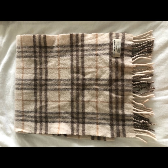 cream burberry scarf